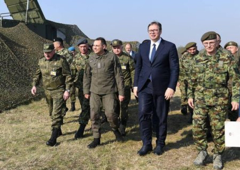 Мнение: Сербия прогнулась. Вучич готов продавать боеприпасы Украине