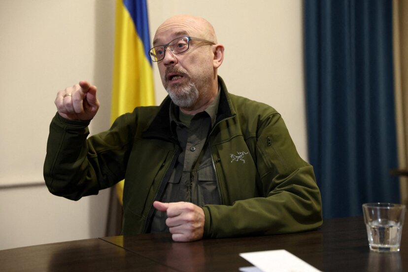 Министр обороны Украины Алексей Резников  пригрозил сюрпризами со стороны контрнаступа  ВСУ