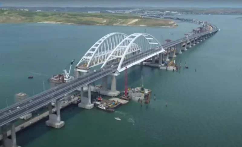 Президент России заявил о получении планов, предусматривающих повышение уровня безопасности Крымского моста