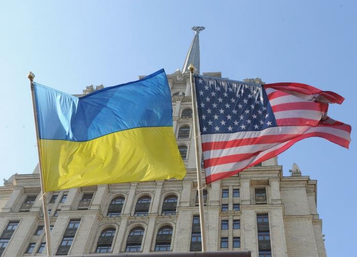 Украина планирует договориться с США об условиях мира с Россией — эксперты