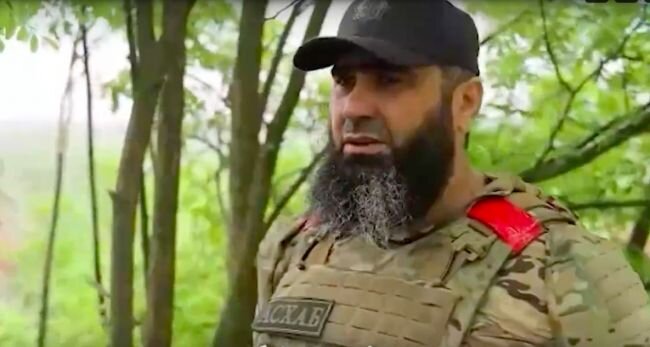 Кадыров рассказал, как противник ведет минирование кассетными боеприпасами