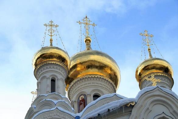 Педагог из Крыма заявила на священника за призыв поддерживать Украину