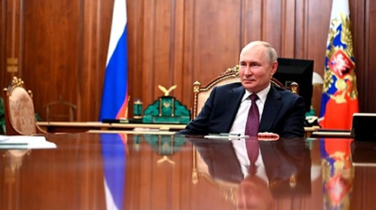 Путин законодательно поставил на место желающих наживиться за счет России