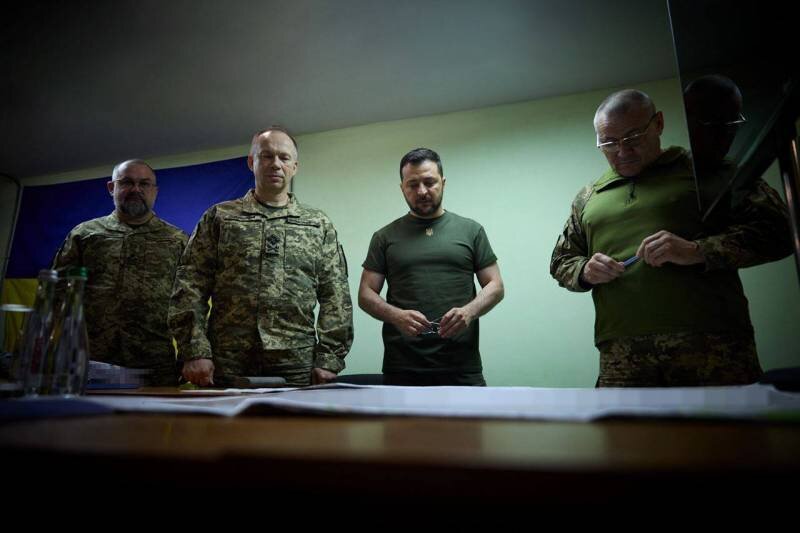 «Наступательный потенциал исчерпан»: Генерал ВСУ Тарнавский доложил Зеленскому о тяжёлой ситуации на южном фронте