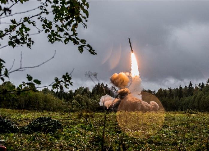 В США заявили, что РФ использовала "три самых опасных класса ракет" для ударов по ВСУ
