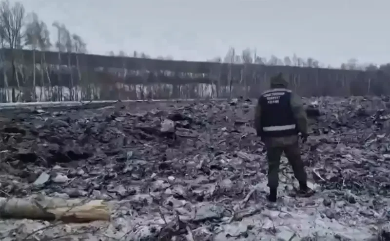 В зарубежной прессе обратили внимание на то, как менялись заявления Киева о причинах нанесения удара по Ил-76