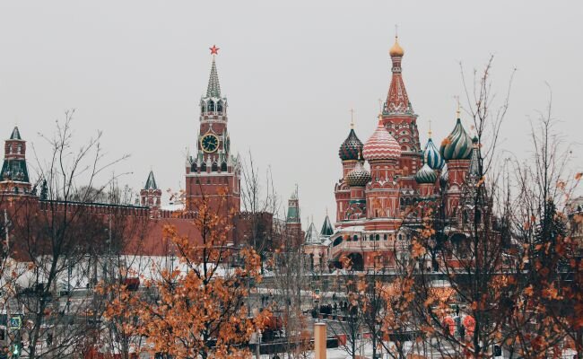 Россия не собирается отказываться от целей СВО — Кремль