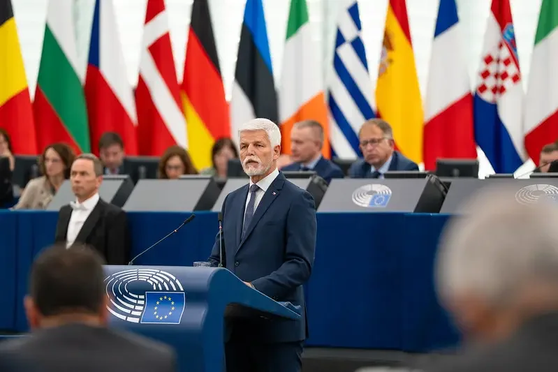 Чешский президент: заключение мирного соглашения по Украине невыгодно для европейцев
