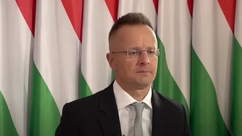 Глава МИД Венгрии рассказал, что ему угрожали убийством неизвестные лица с Украины