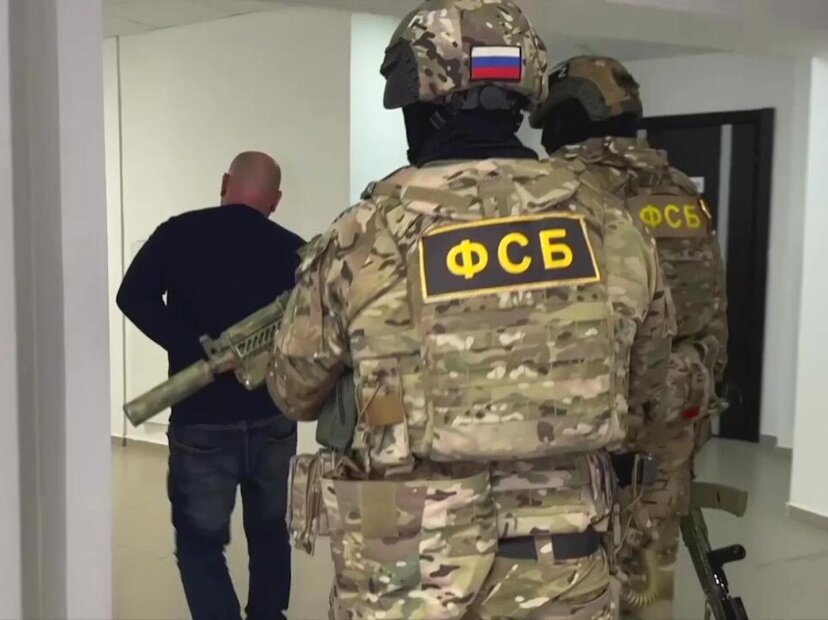 ФСБ расследует махинации в Росавиации: вывезенные из РФ борта "всплыли" на Украине