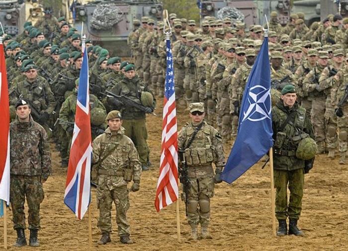 Запад в панике обсуждает ввод военного контингента на Украину. В Болгарии умирать за интересы США не хотят