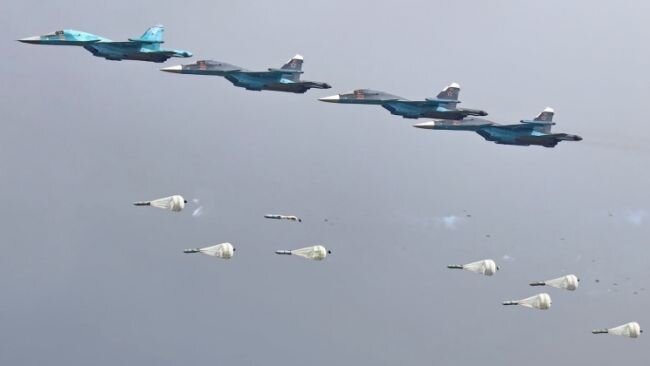 Military Watch Magazine: Россия перебросила свои Су-34 под Купянск — это врата ада