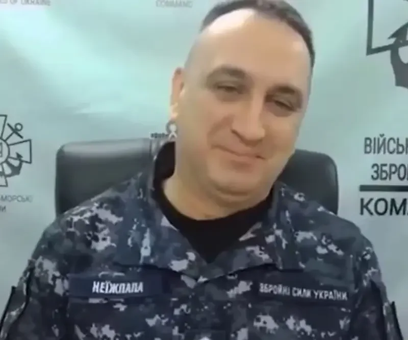 Командующий ВМС Украины заявил, что «до конца года Крымский мост не достоит»