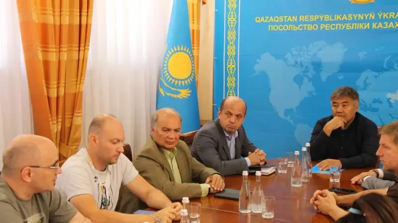 Посольство Казахстана на Украине обратилось с призывом к согражданам «рассмотреть возможность» покинуть Харьковскую и Одесскую области
