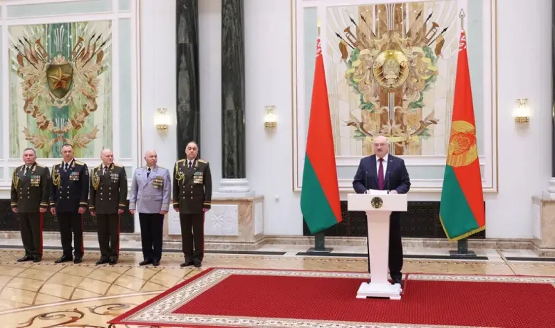 Президент Белоруссии согласовал внесение в парламент законопроекта о приостановлении действия ДОВСЕ