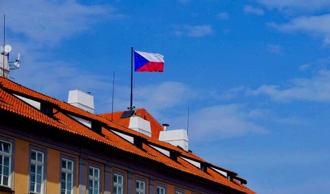 Теперь официально: Чехия отозвала из Москвы своего посла