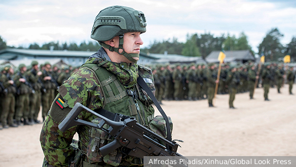 Литва выразила готовность направить военных инструкторов на Украину