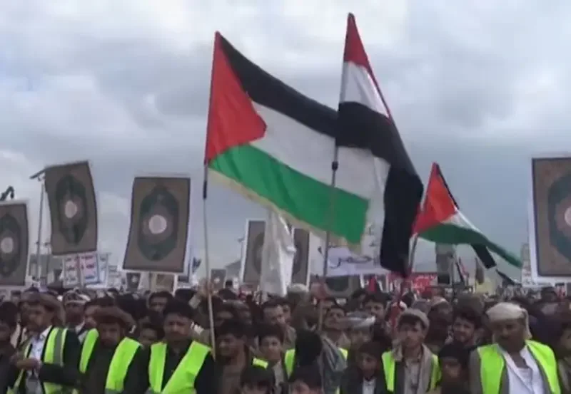 Rai Alyoum: Хуситы расширяют фронт борьбы против Израиля до севера Африки