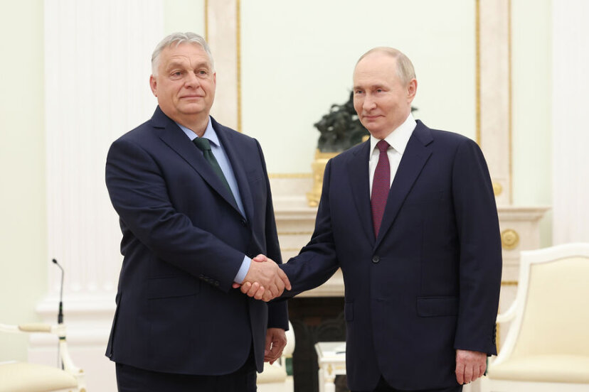 Орбан рассказал о переговорах с Путиным