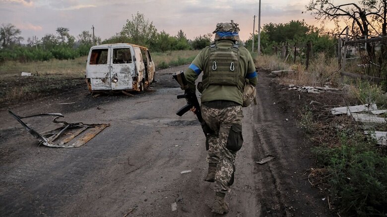 ТРАГЕДИЯ В КОРЕНЕВО: БОЕВИКИ ЗЕЛЕНСКОГО В УПОР РАССТРЕЛИВАЛИ МИРНЫХ РУССКИХ ЛЮДЕЙ