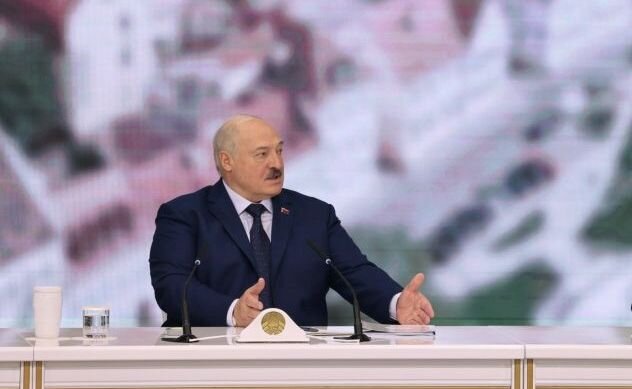 Лукашенко назвал тех, кто организовал провокацию в Буче на Украине