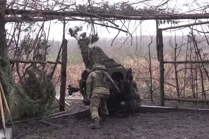 Враг предположительно планирует круговую оборону Изюма и Балаклеи в Харьковской области