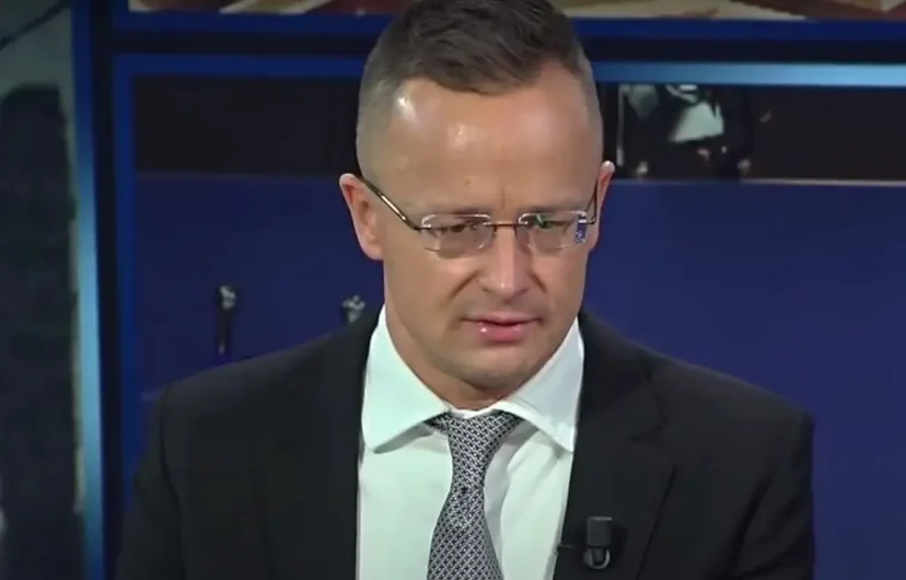 Глава МИД Венгрии: НАТО не должна путать свою оборону с обороной Украины
