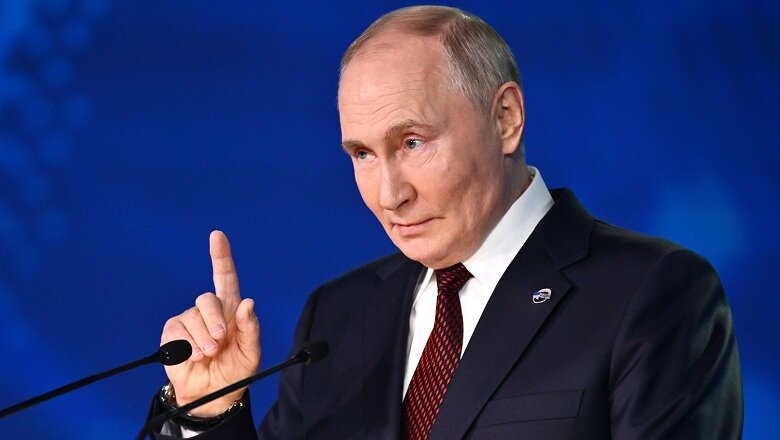 Мнение: Путин противопоставил простой народ и элиты: деньги украли, «пальцы веером»