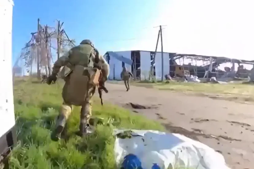Противник пытается контратаковать: ВС России отбили атаки ВСУ у Зелёной Долины на Краснолиманском направлении