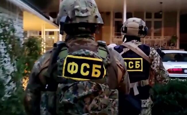 «А наших в Баку закрыли на месяцы» — «смотрящих» от диаспор отпустили домой