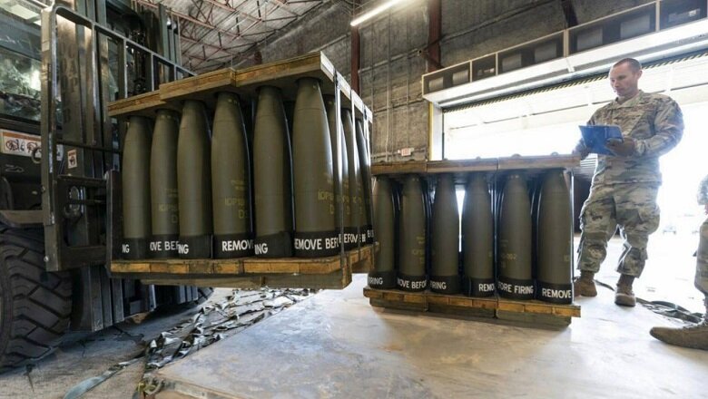 Reuters: США возобновили поставки снарядов и ракет Украине