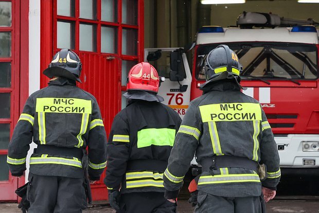 В Сочи после атаки дронов начался пожар на нефтебазе