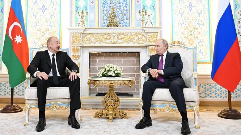 Москва и Баку зарыли топор войны: что осталось за кадром примирения Путина и Алиева