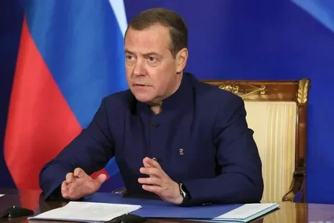 Медведев не оценил предложение Трампа о взаимном признании победы в конфликте