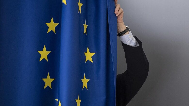 Почему Европейский союз объявил Москве визовую войну