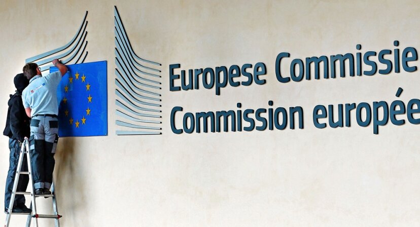 Разберём, что приняли в Еврокомиссии про российские деньги