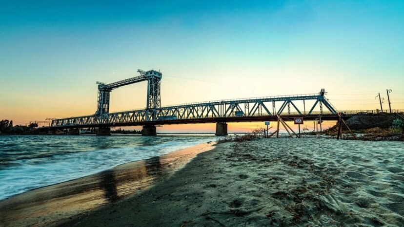 Для чего Россия бьет по мостам в Одесской области