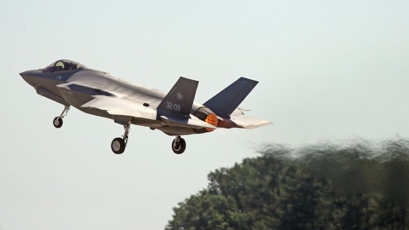 КСИР заявил, что сбил второй американский истребитель F-35 над Ираном