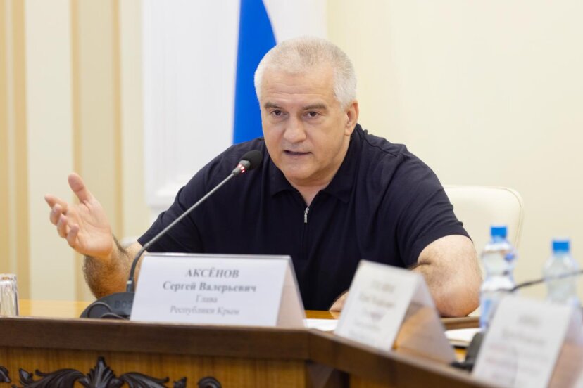 В Крыму и Севастополе ввели режим ЧС регионального характера