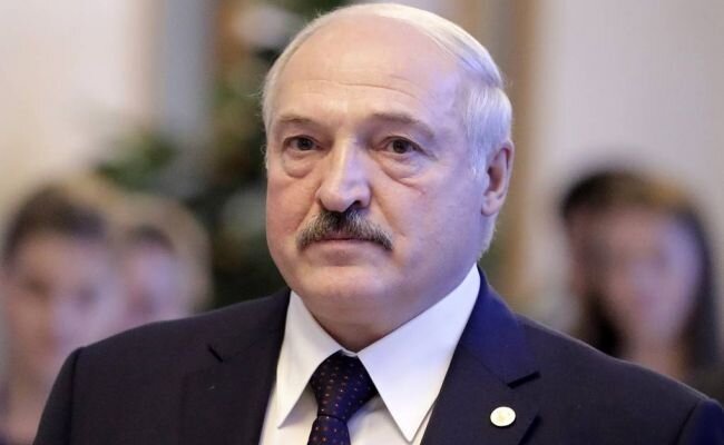 Лукашенко обратился к белорусским военным в связи с ситуацией вокруг Украины