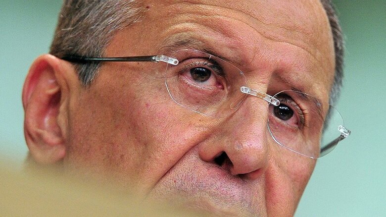 Перемирия на Украине не будет — Лавров