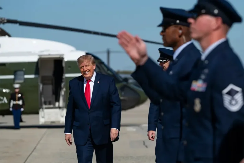 Трамп: У Ирана есть ракета, способная долететь до Европы - где они её взяли?